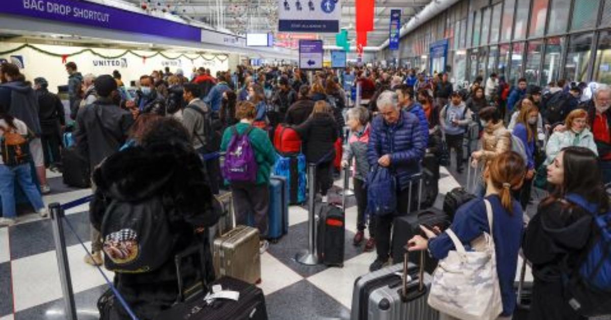 Holiday Travelers Are Still Annoyed By Southwest Cancellations At Midway And O'Hare Airports