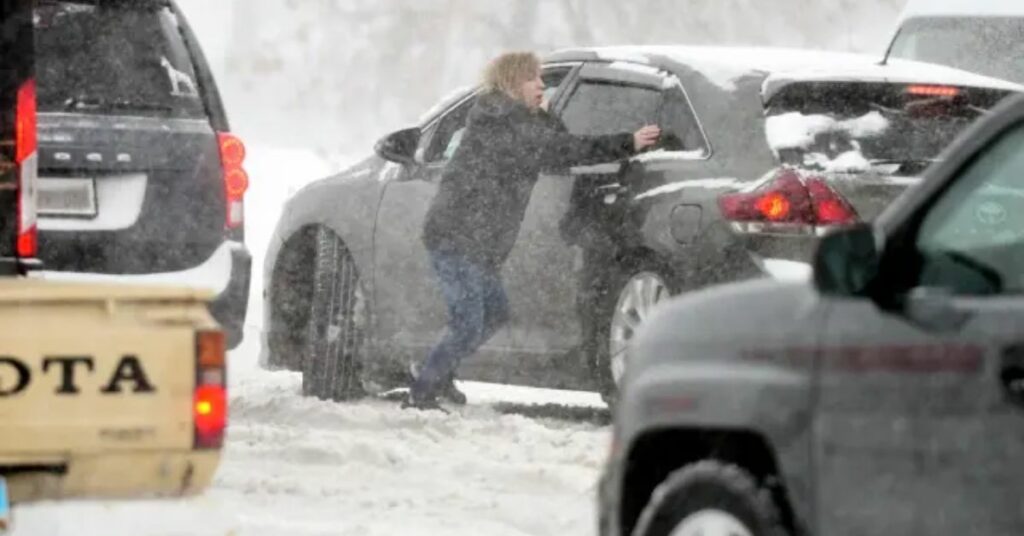 Snow On Christmas Weekend? Forecasters Keep An Eye On The Possibility Of A Big Winter Storm