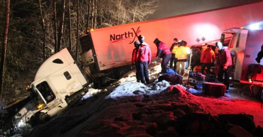 In Upstate New York, A Crash Between A Bus And A Box Truck Killed 6 People And Hurt 3.