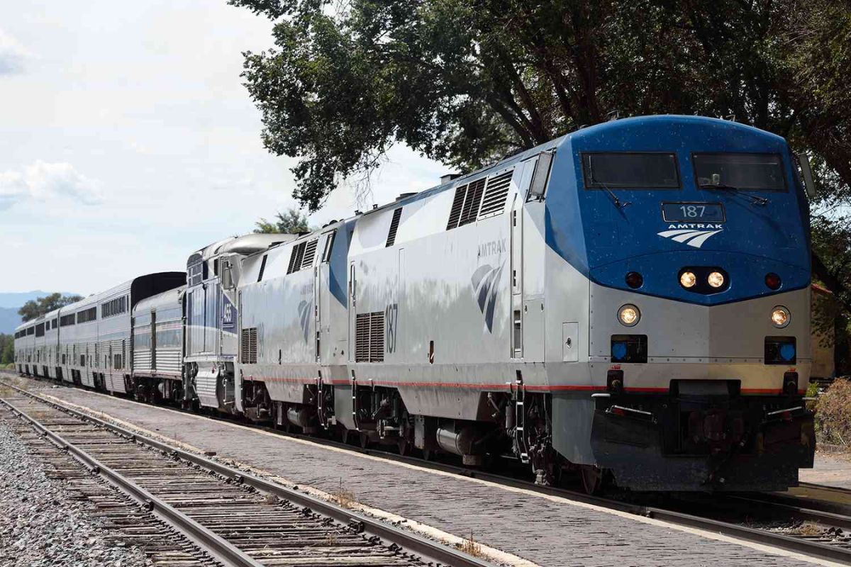 amtrak train stranded in south carolina